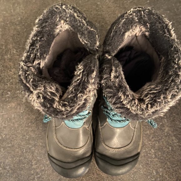 Keen Kelsey Insulated Boots - Size 6 - Picture 6 of 8